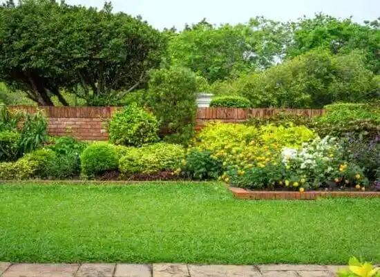 landscaping services Affton